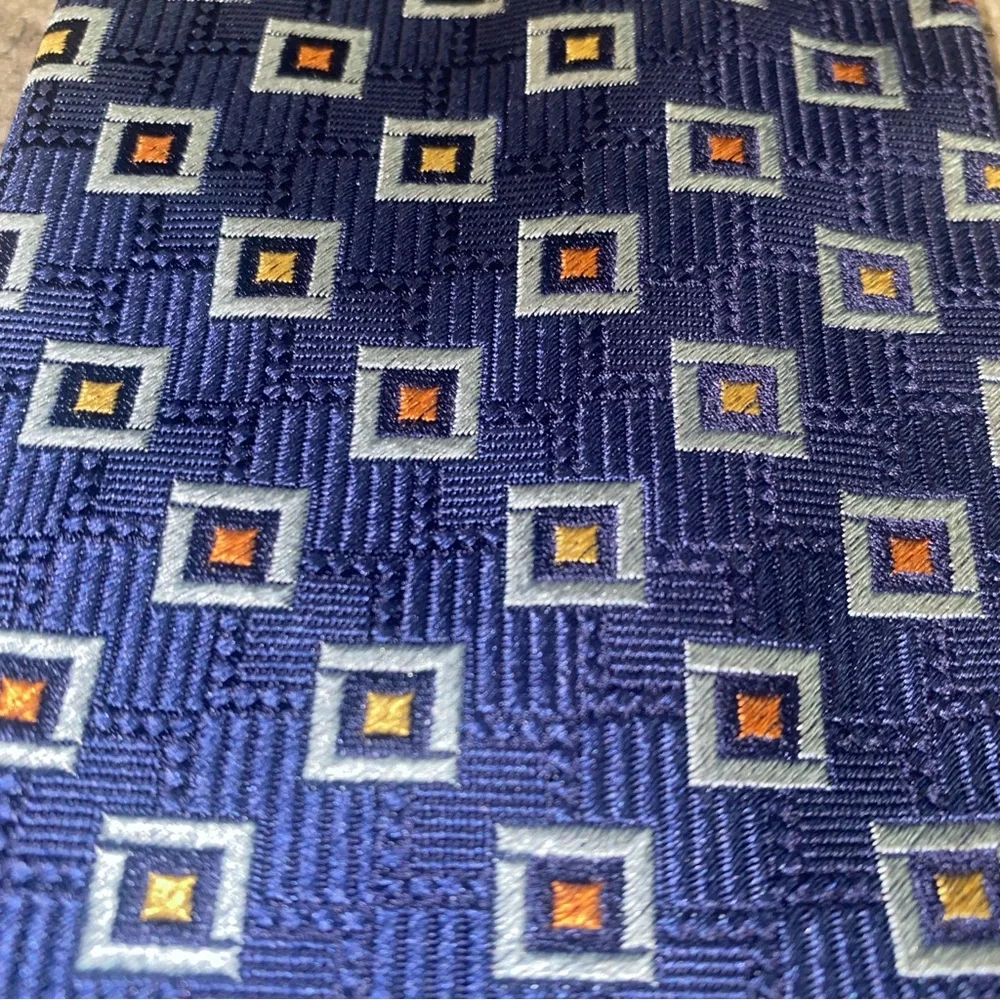 Canali Woven Blue Geometric Silk Tie Necktie Made in Italy 59”x‎ 3.75”Multicolor